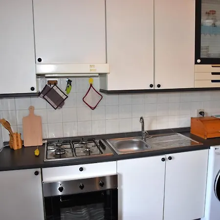بيت ضيافة Locazione In Pittinuri 3*